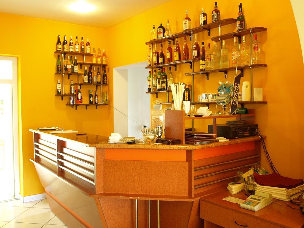 Hotel Mures Topliţa 외부 사진