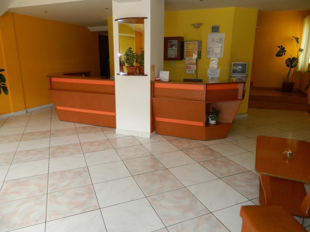 Hotel Mures Topliţa 외부 사진