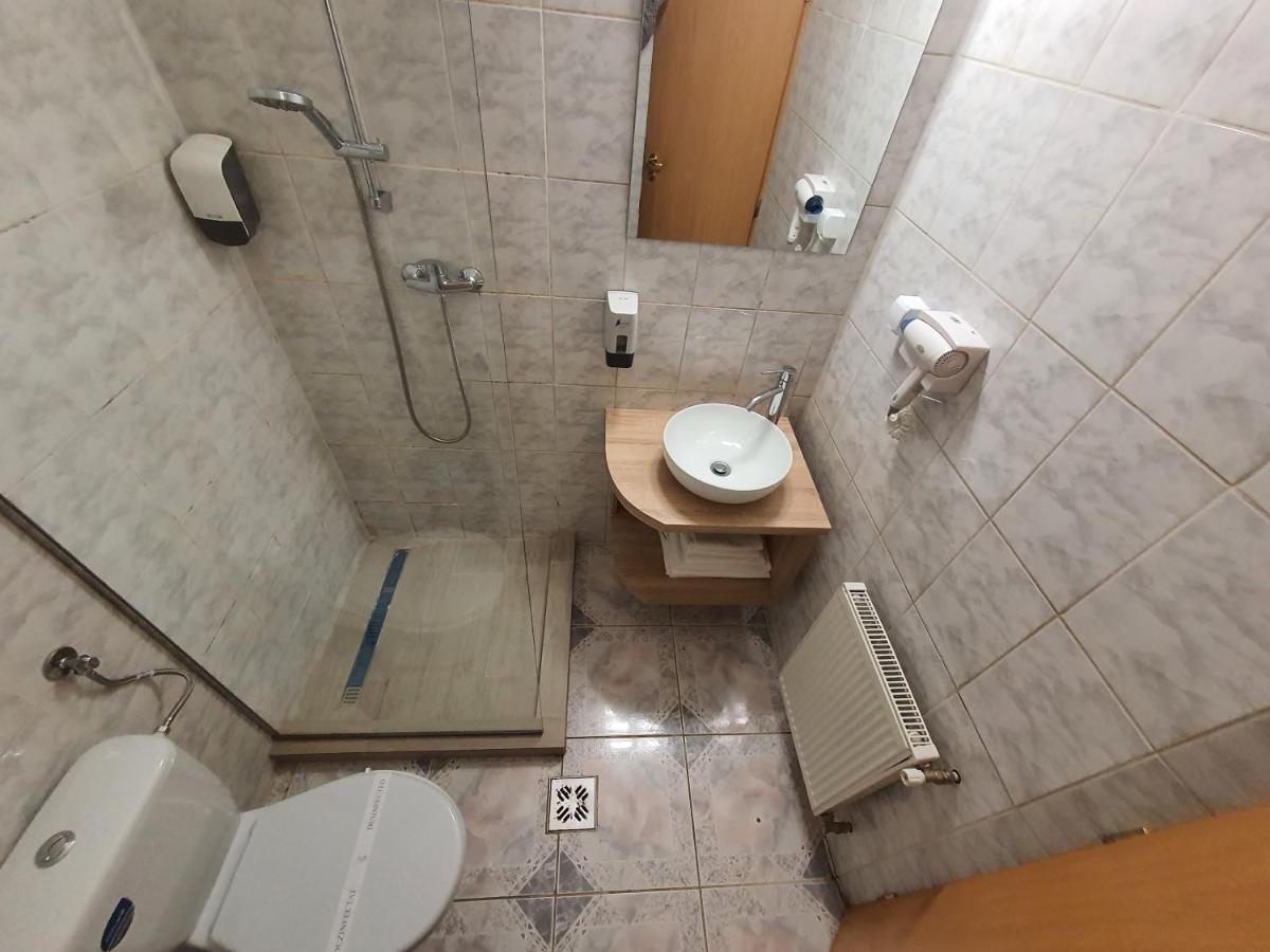 Hotel Mures Topliţa 외부 사진