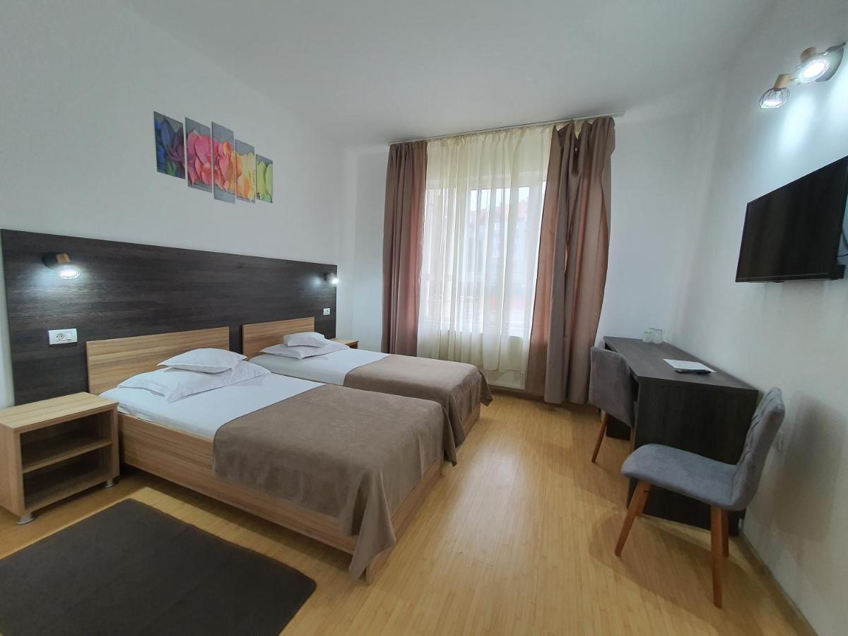 Hotel Mures Topliţa 외부 사진